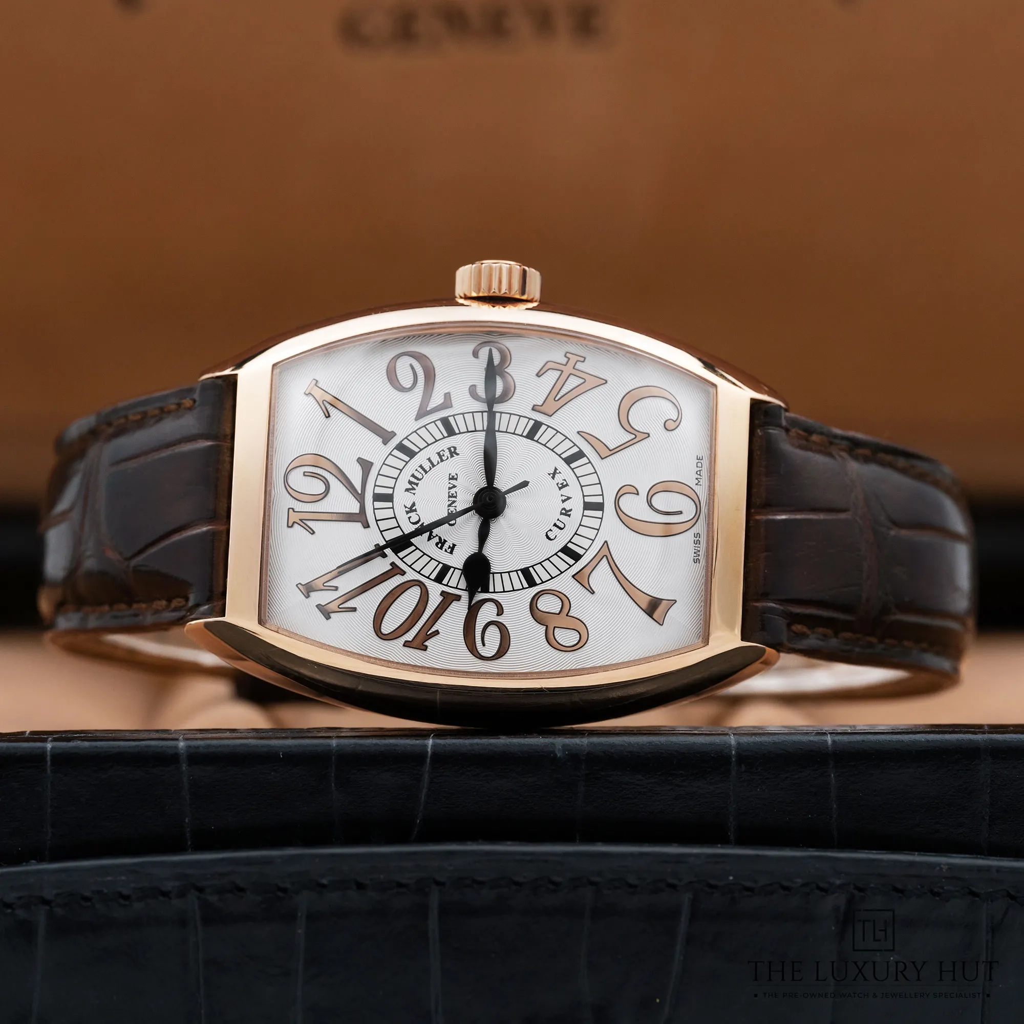 f84d72ab-e72a-4e5f-9841-44cdbda562e8Franck_Muller_Cintrée_Curvex_Rose_Gold_Update_52411-b.webp